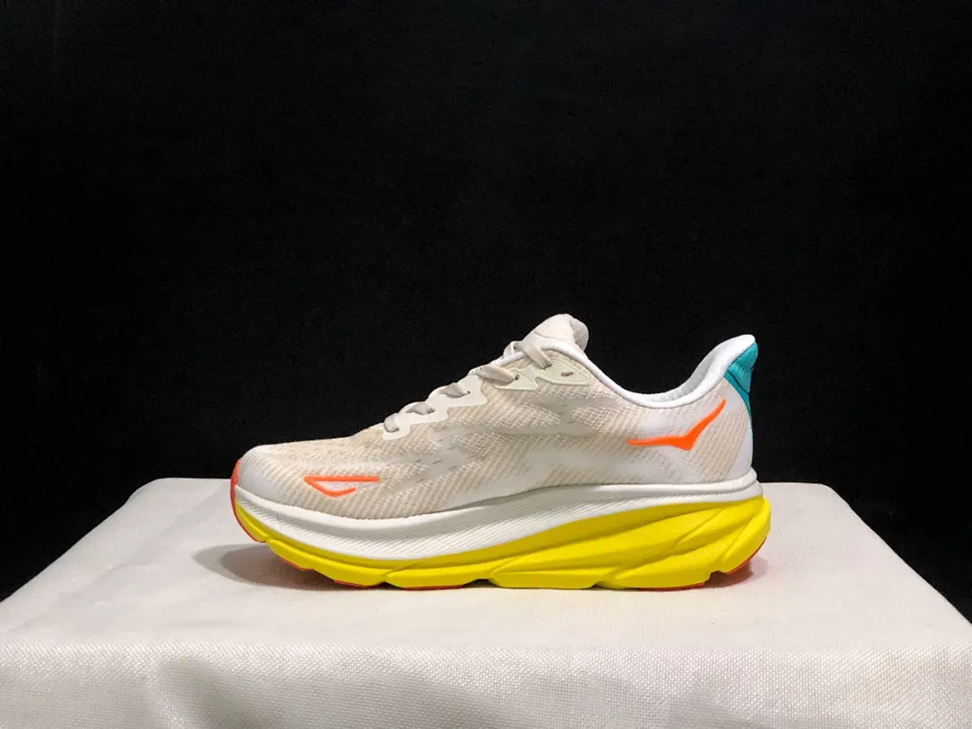Hoka One One 3381 תמונה 19