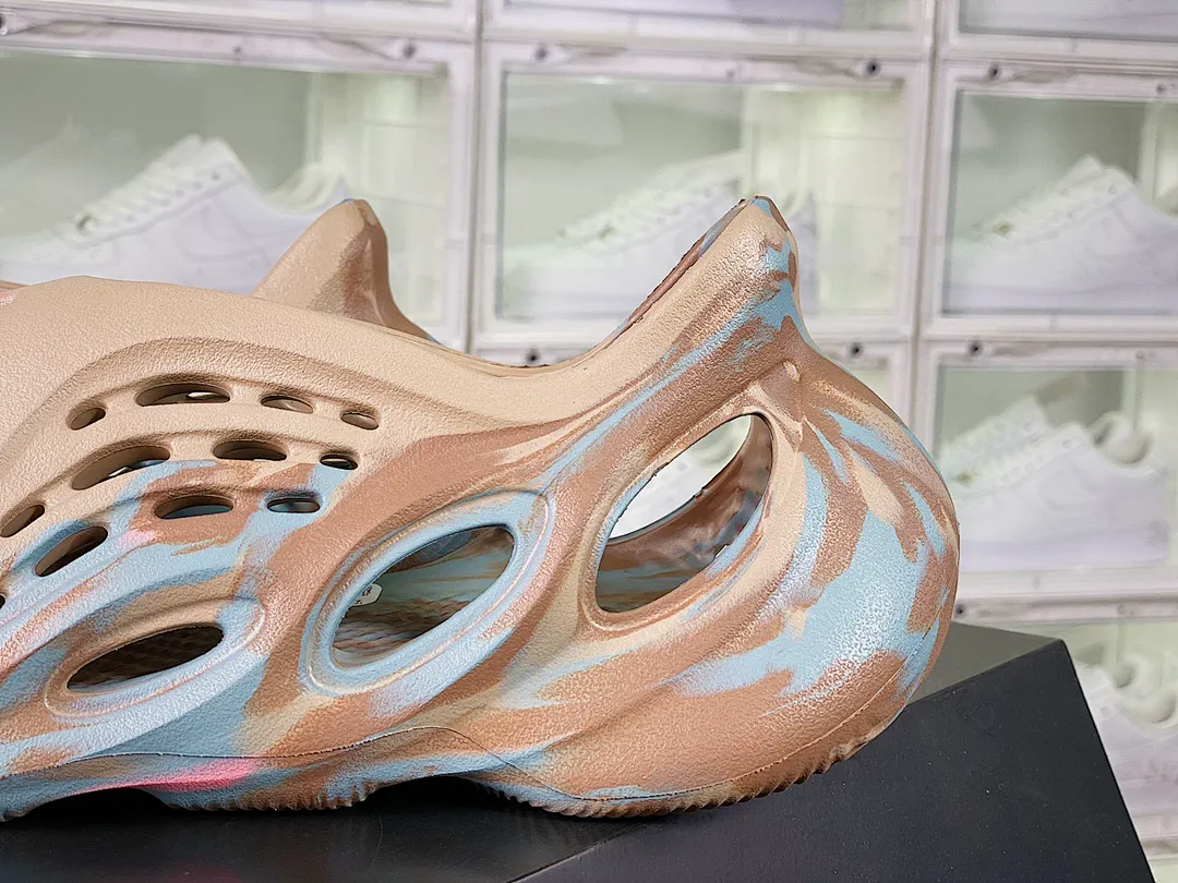 Yeezy 3461 תמונה 16