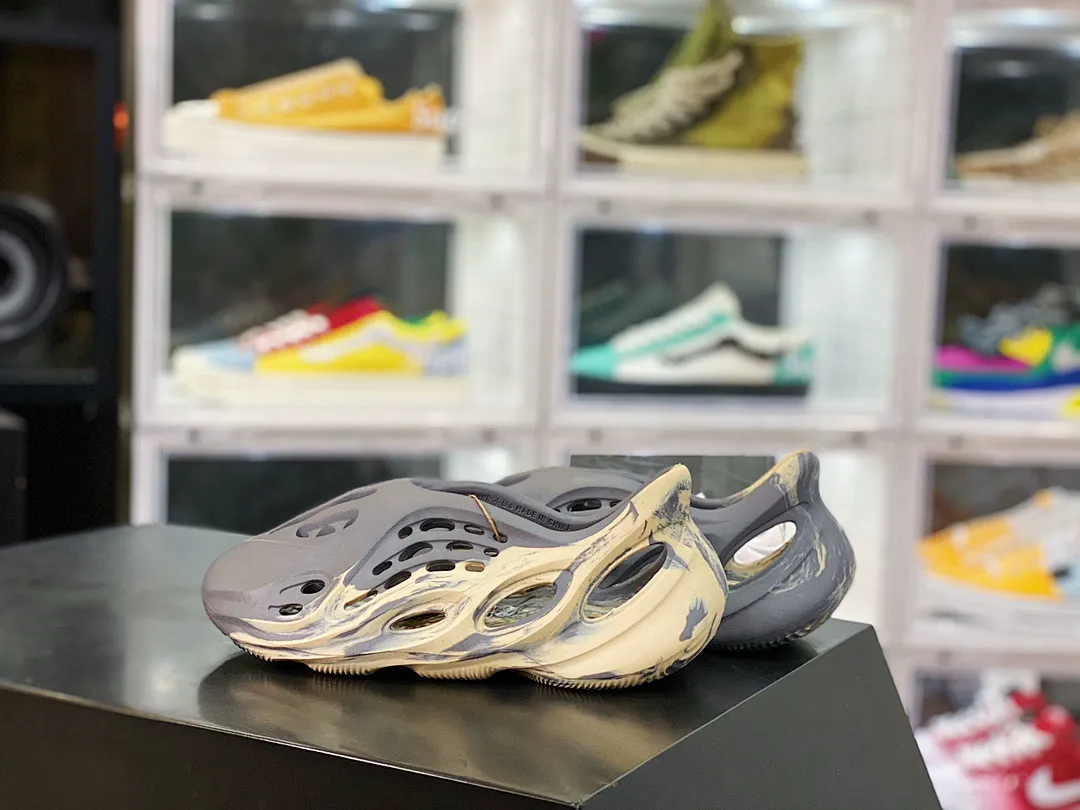 Yeezy 3461 תמונה 26