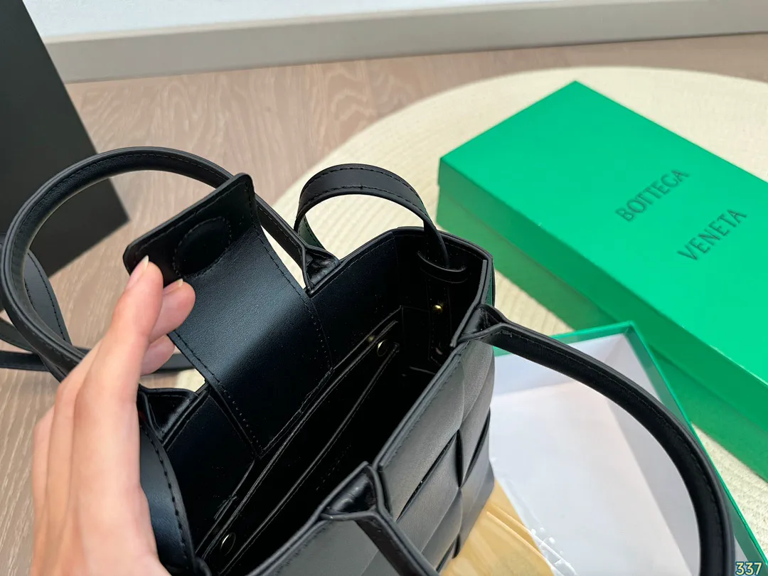 Bottega Veneta 3844 תמונה 10