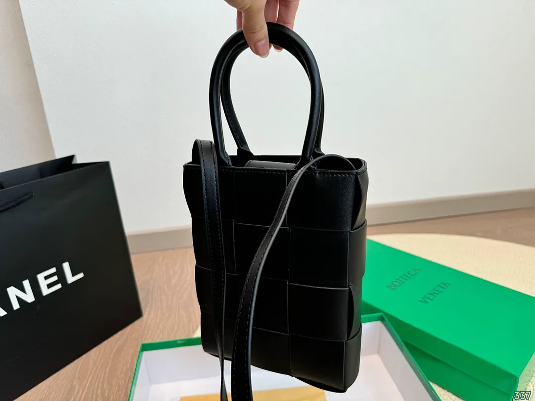 Bottega Veneta 3844 תמונה 11