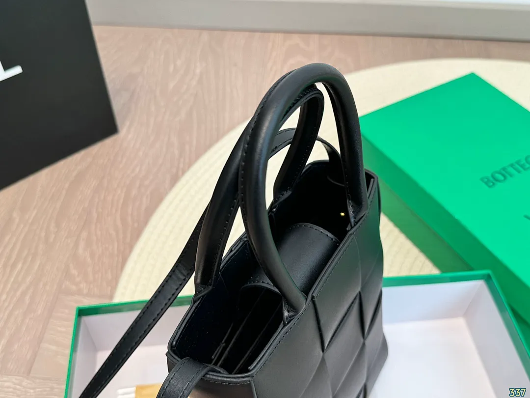 Bottega Veneta 3844 תמונה 15