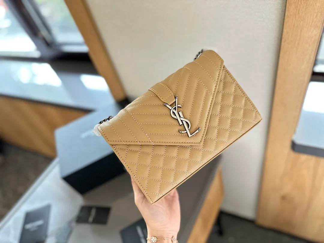 YSL 3852 תמונה 11