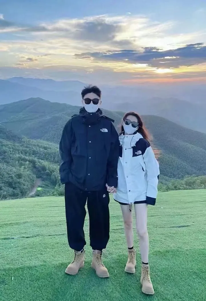 The North Face 3948