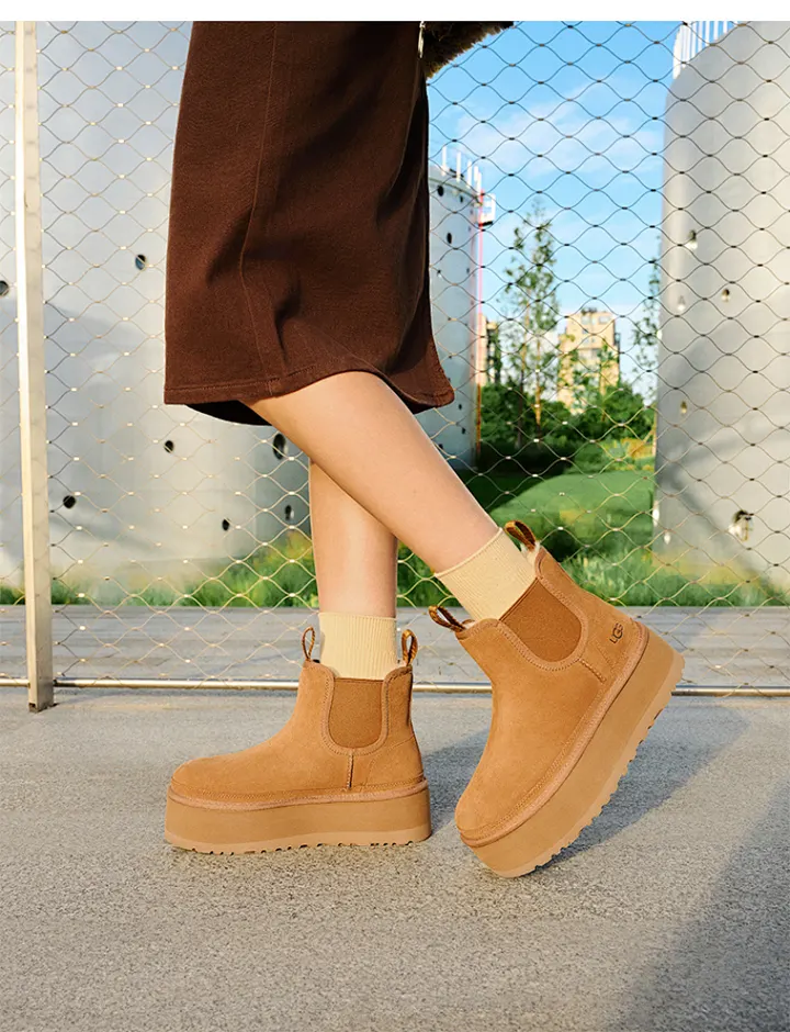 UGG 3958