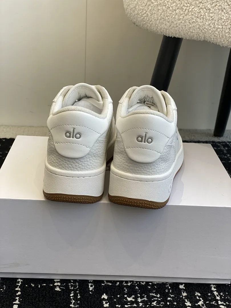alo yoga 4116 תמונה 19
