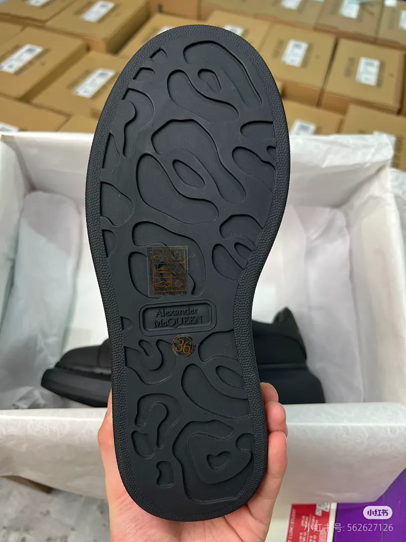 Alexander McQueen 4135 תמונה 19