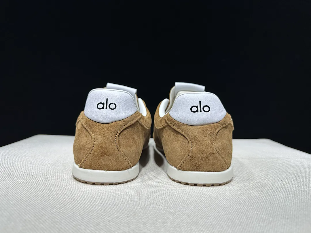 alo yoga 4333 תמונה 29