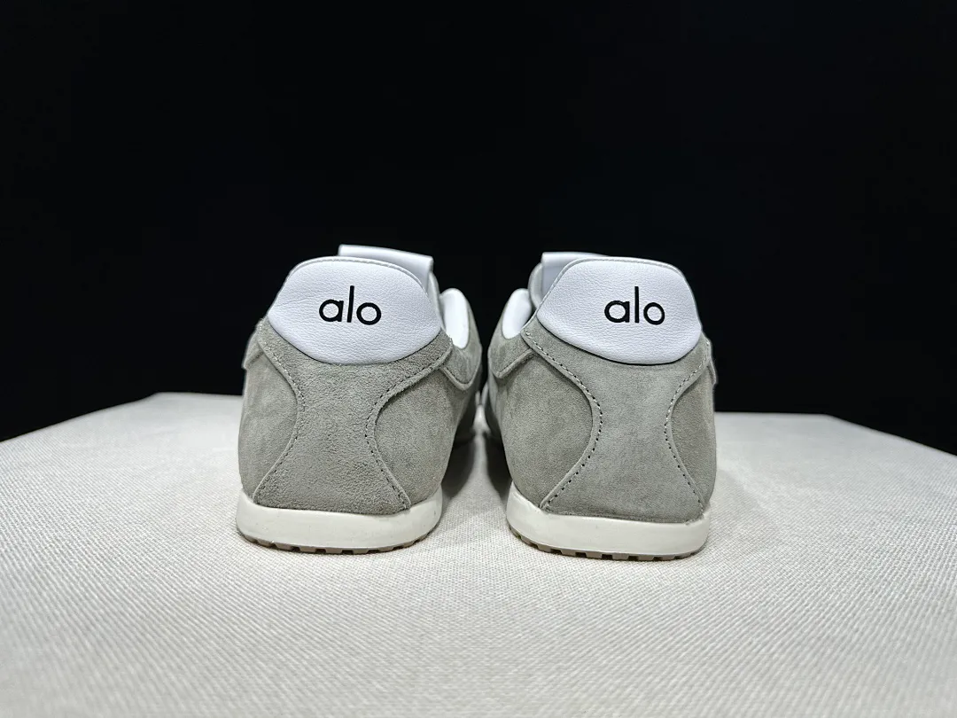 alo yoga 4333 תמונה 88
