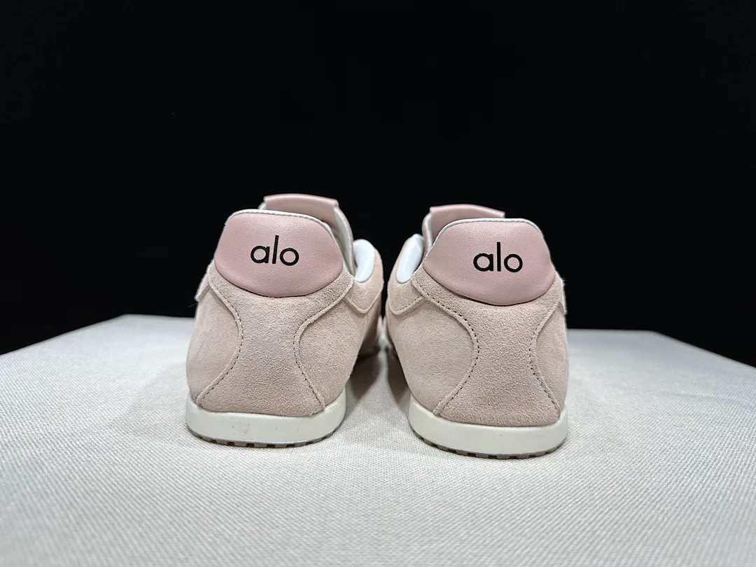 alo yoga 4333 תמונה 98