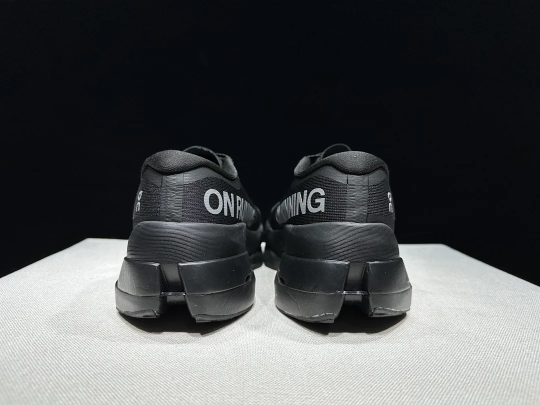 On Cloud 4338 תמונה 92