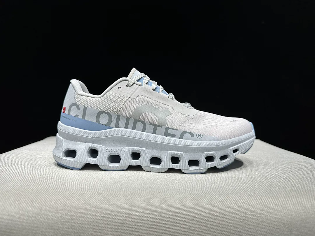 On Cloud 4340 תמונה 146