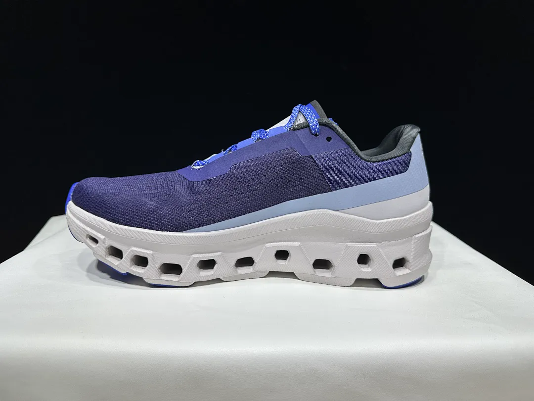 On Cloud 4341 תמונה 145
