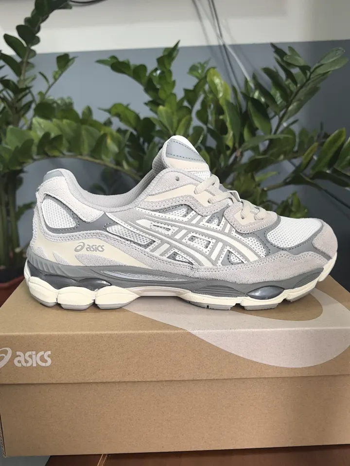 Asics 4358