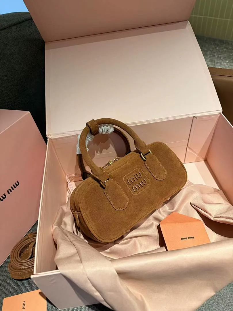 MIUMIU 4360 תמונה 6