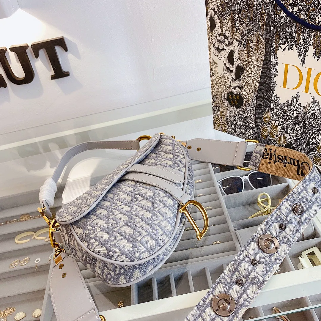 Dior 4374 תמונה 4