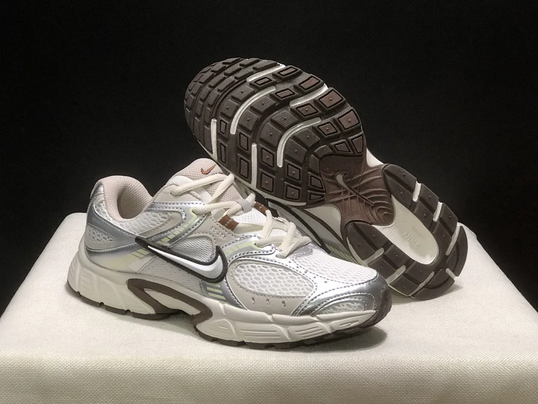 Nike 4376F תמונה 38