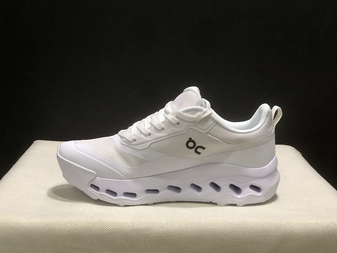 On Cloud 4377 תמונה 22
