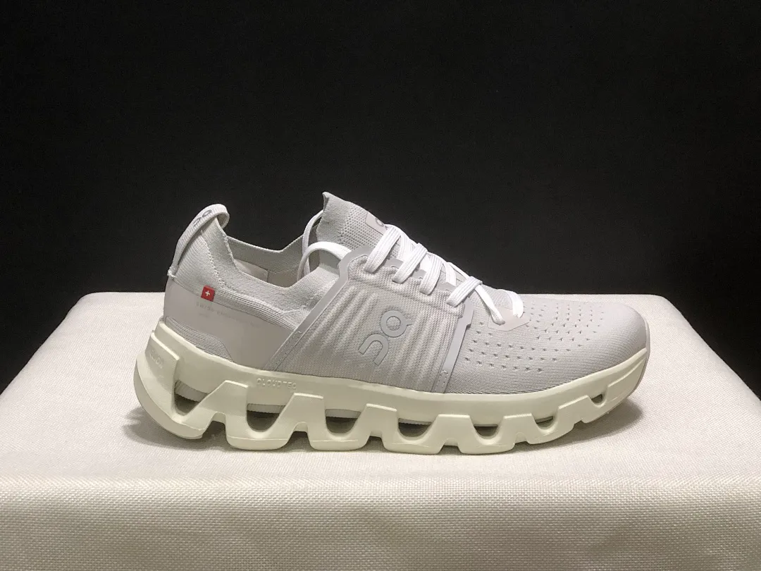 On Cloud 4380 תמונה 95