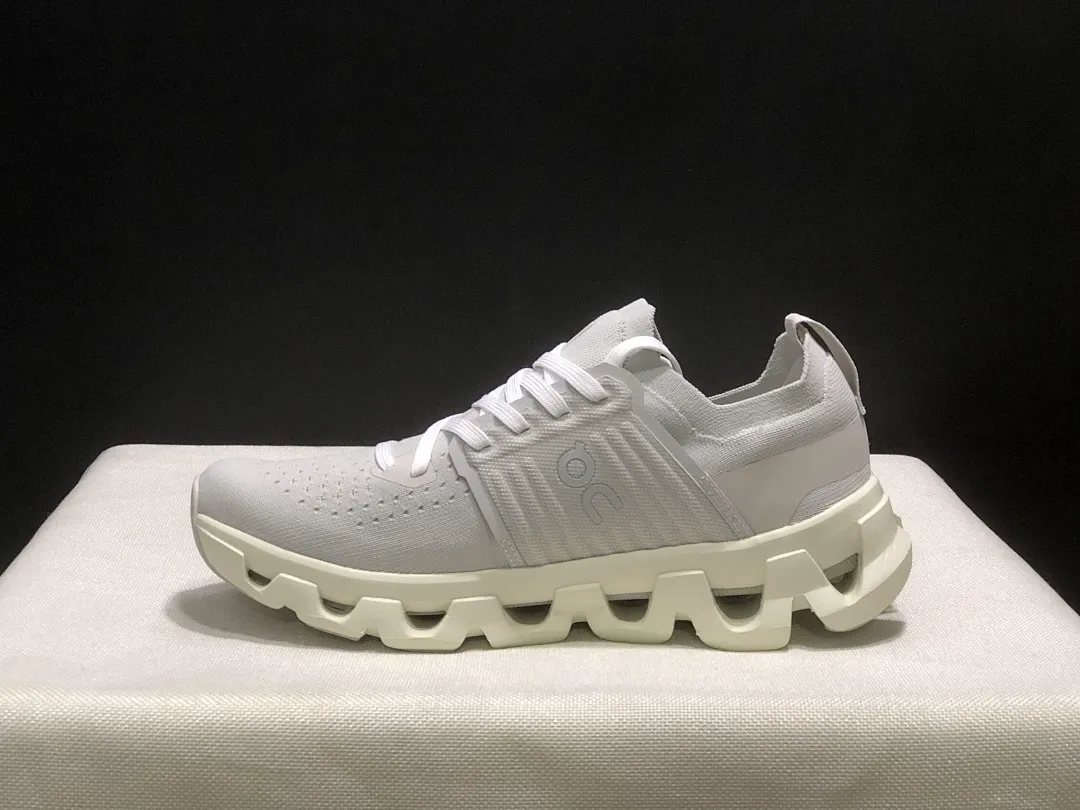 On Cloud 4380 תמונה 96