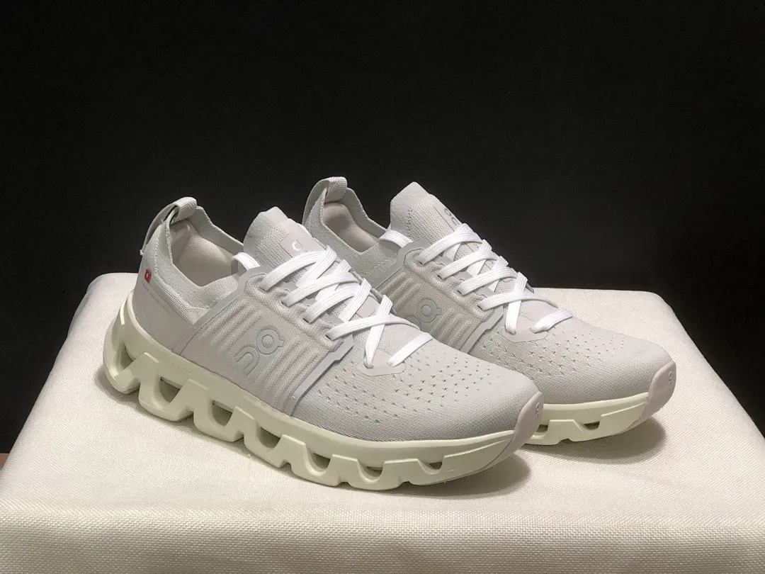 On Cloud 4380 תמונה 97