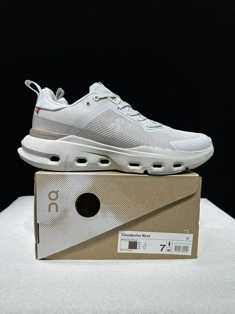 On Cloud 4381 תמונה 4