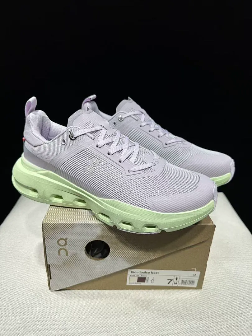 On Cloud 4381 תמונה 65