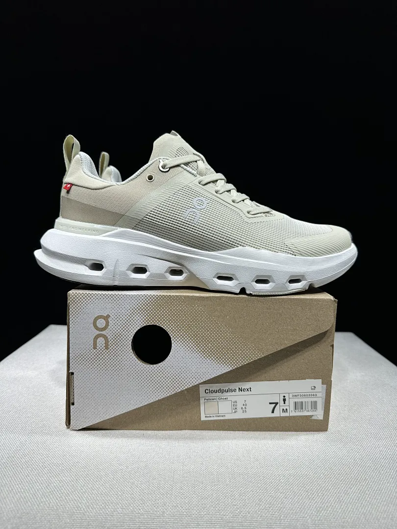 On Cloud 4381 תמונה 74