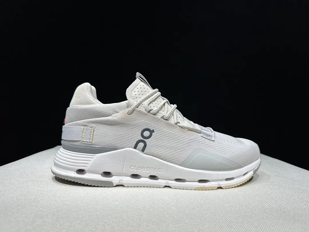 On Cloud 4382F תמונה 115