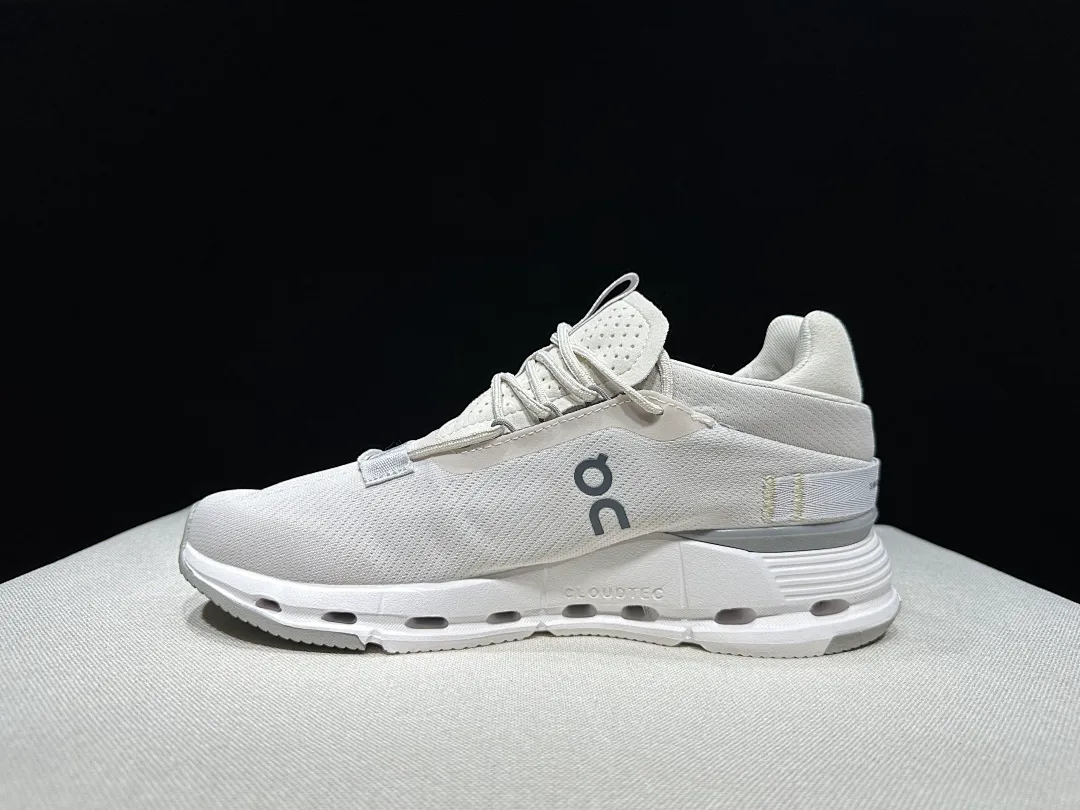 On Cloud 4382F תמונה 116