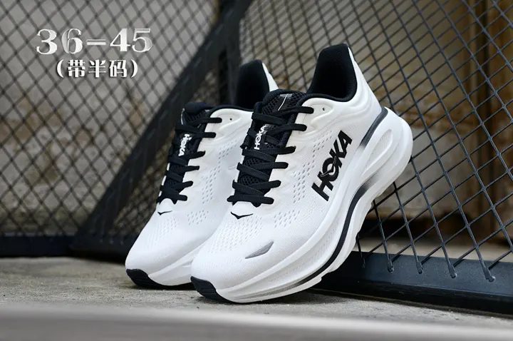 Hoka One One 4480F