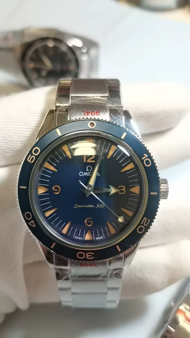 Omega 4514