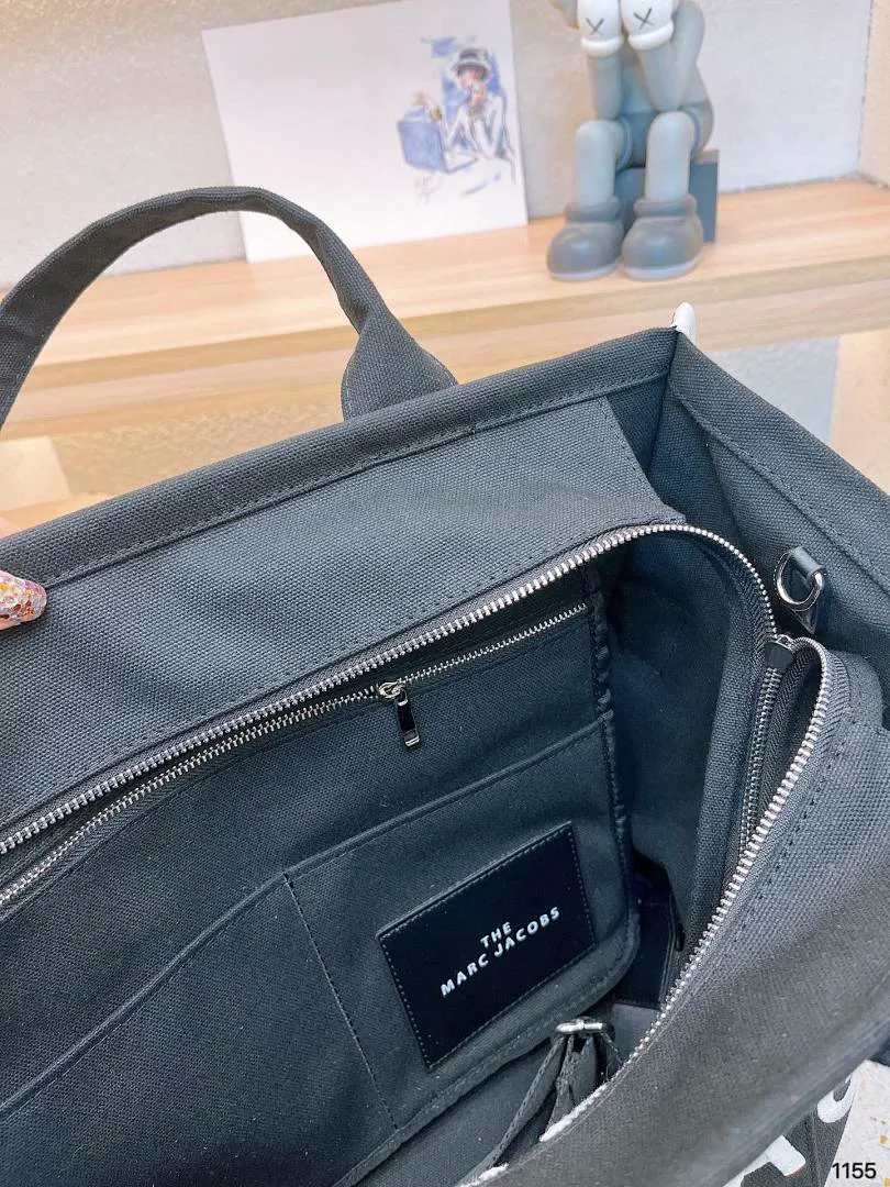 Marc Jacobs 4517 תמונה 11