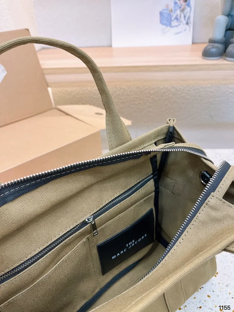 Marc Jacobs 4517 תמונה 2