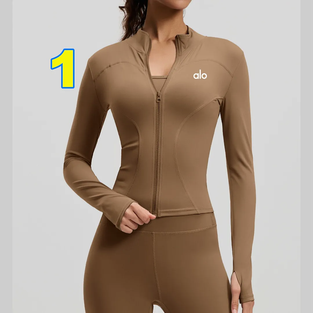 alo yoga 4521 תמונה 4