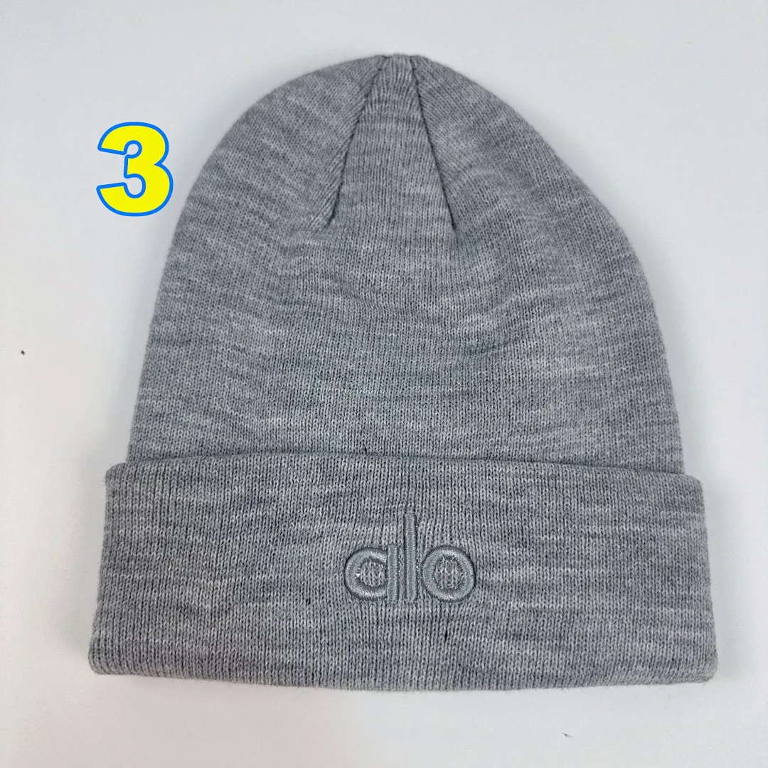 alo yoga 4532F תמונה 5
