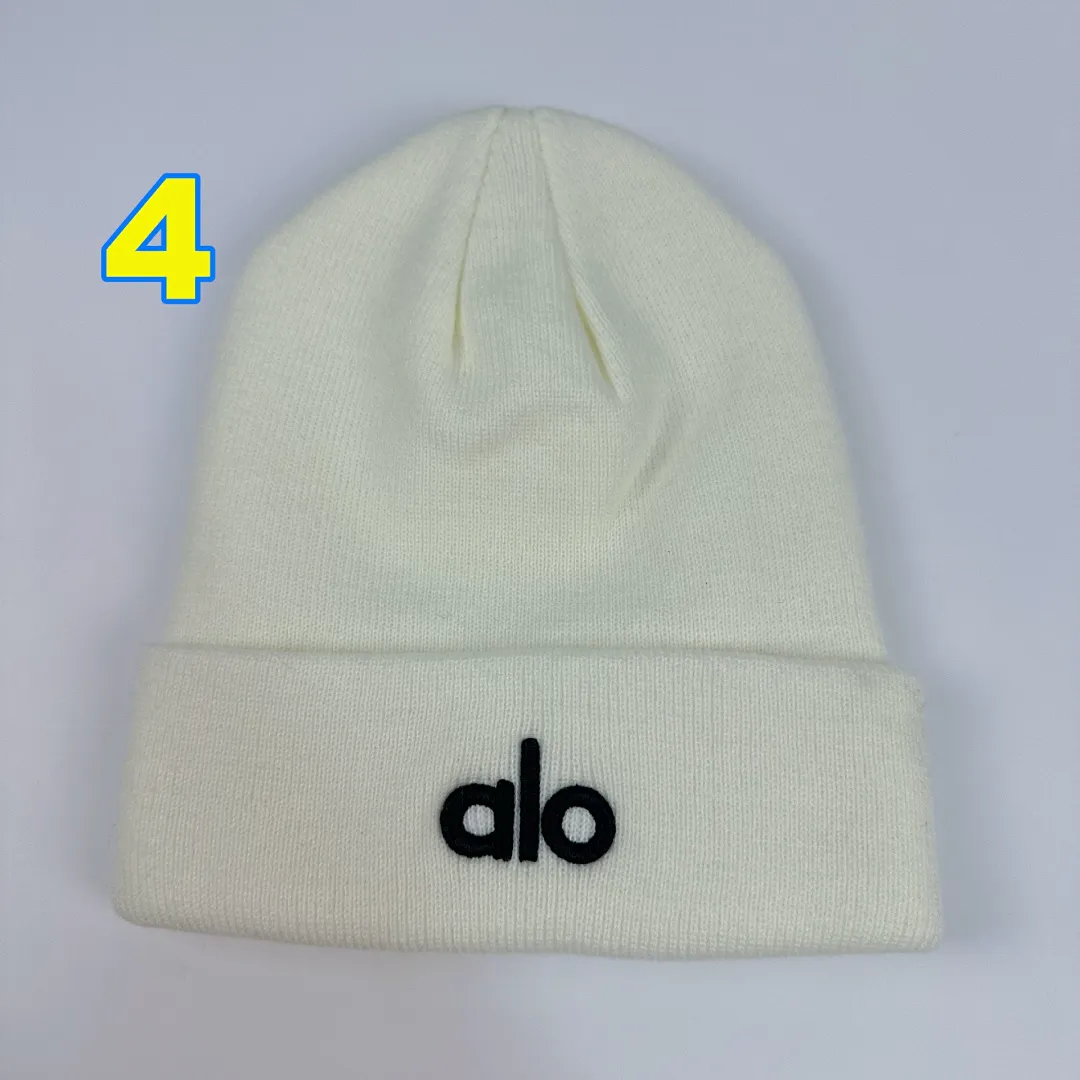 alo yoga 4532F תמונה 6