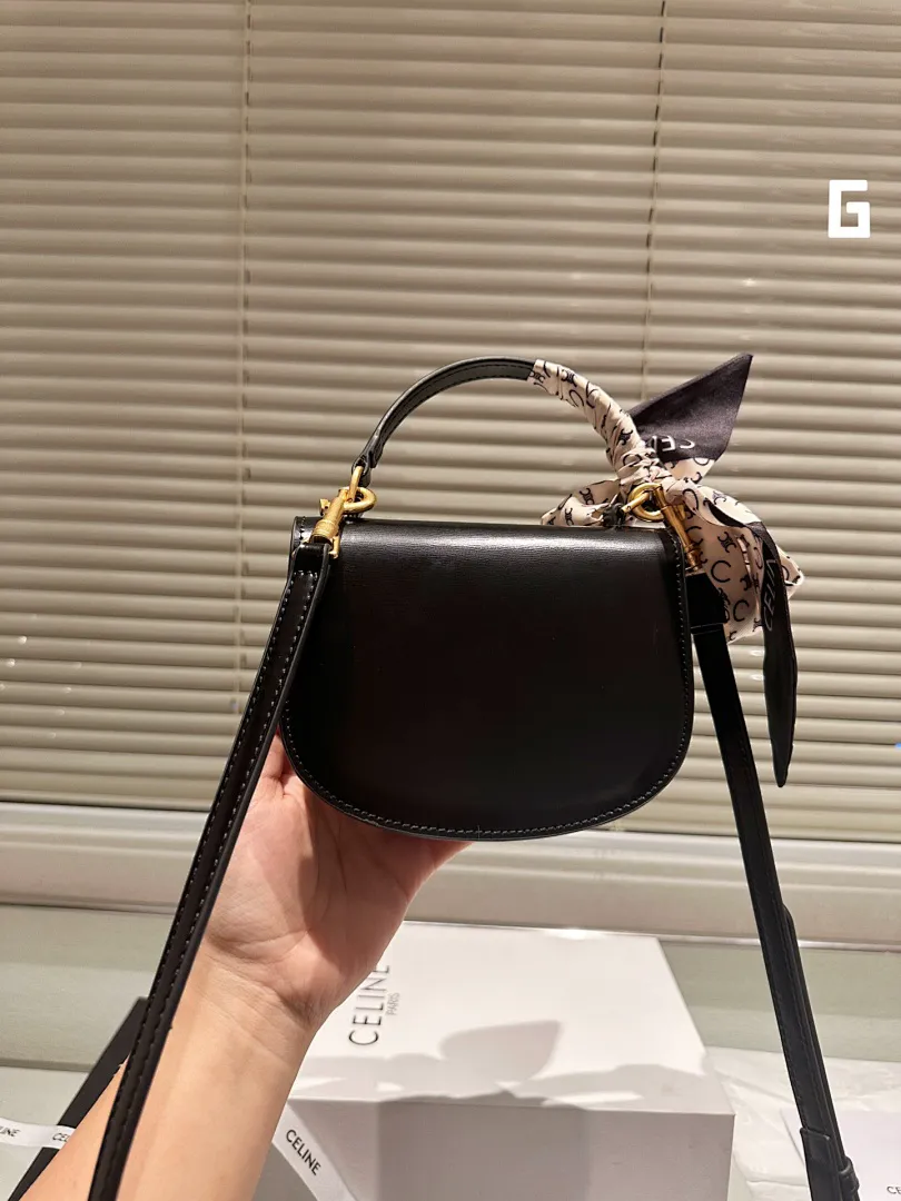 Celine 4539 תמונה 12