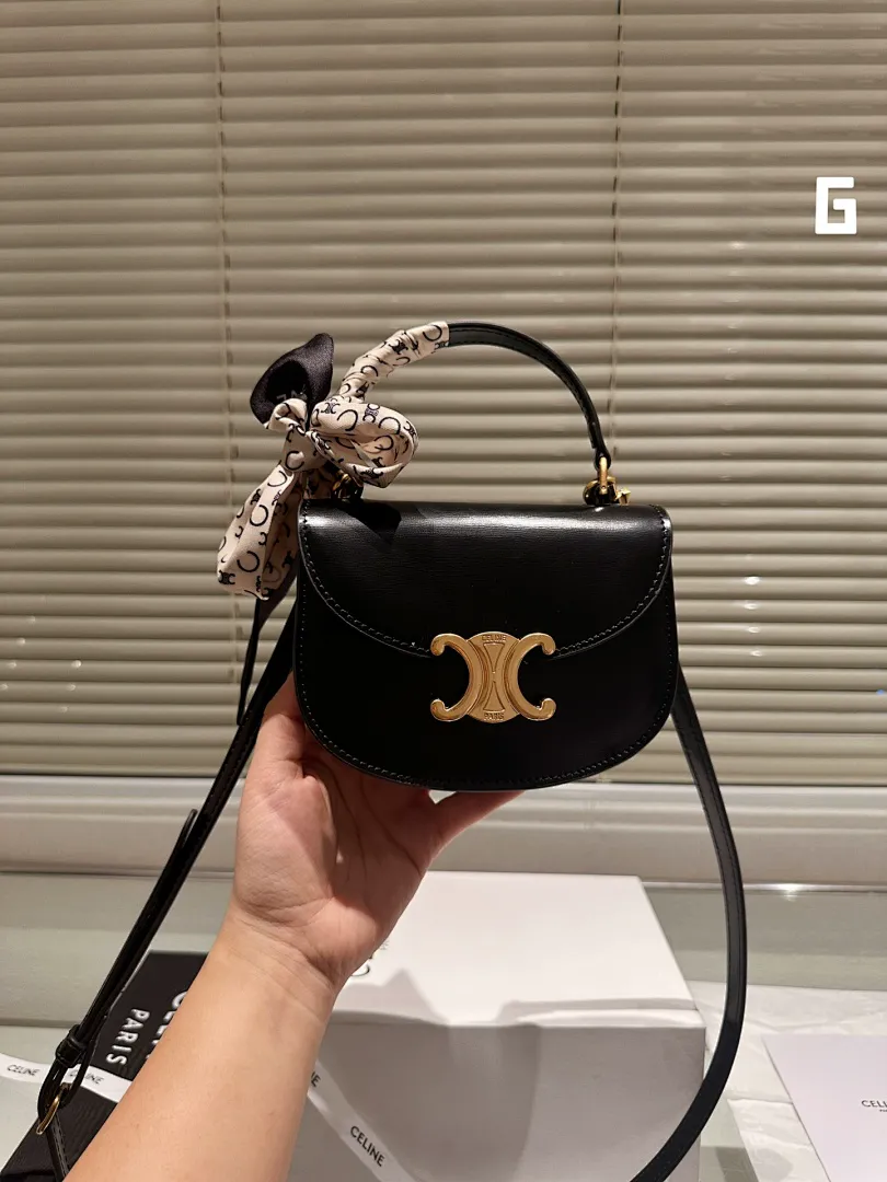Celine 4539 תמונה 17
