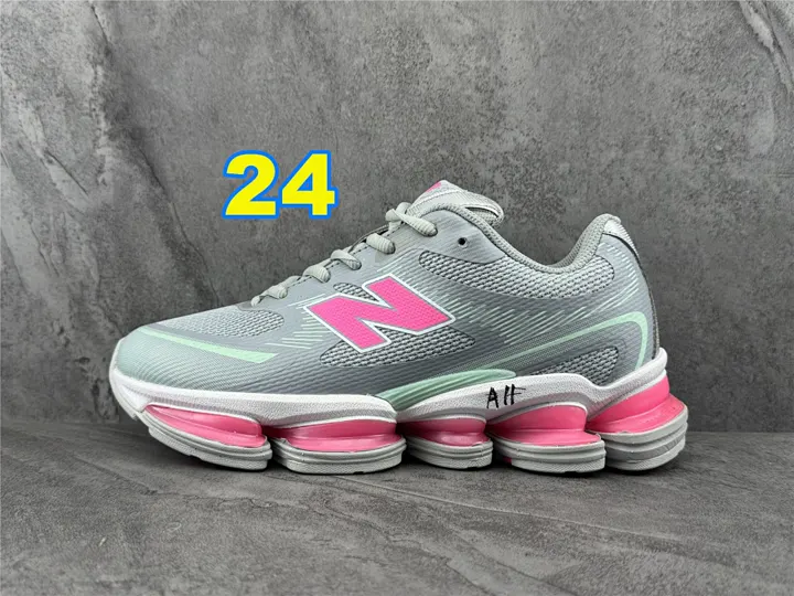 New Balance 4551