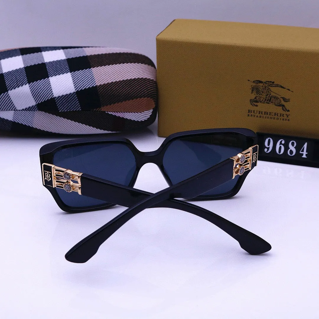 Burberry 4581 תמונה 2