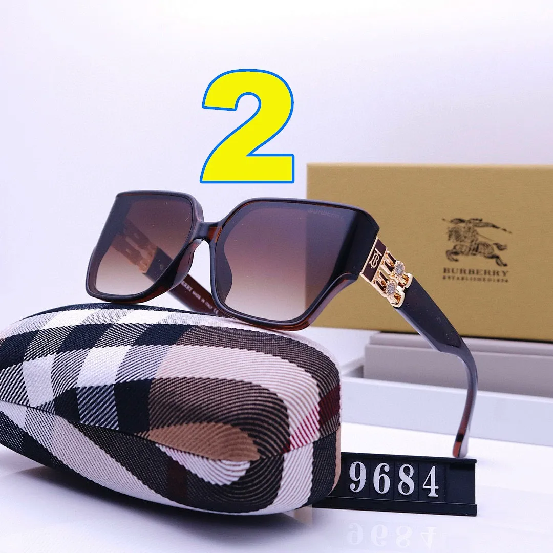 Burberry 4581 תמונה 7