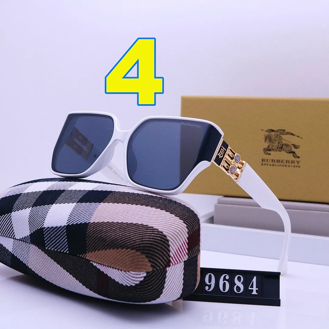 Burberry 4581 תמונה 9