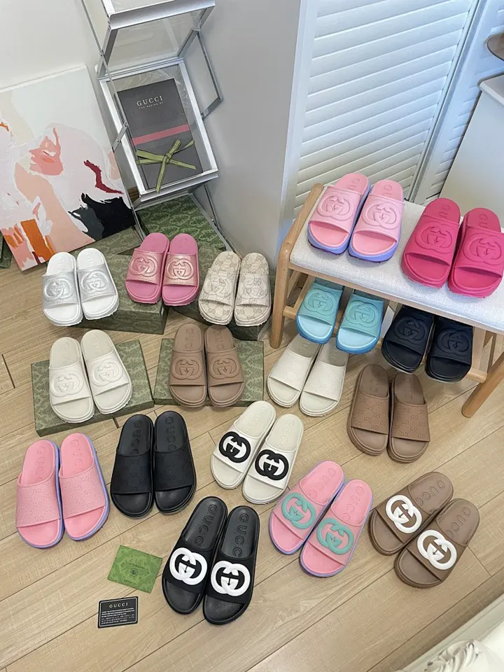 Gucci 4593
