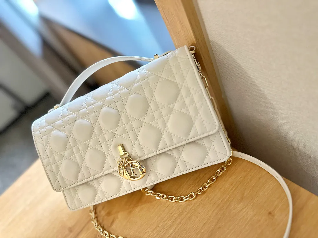 Dior 4601 תמונה 4