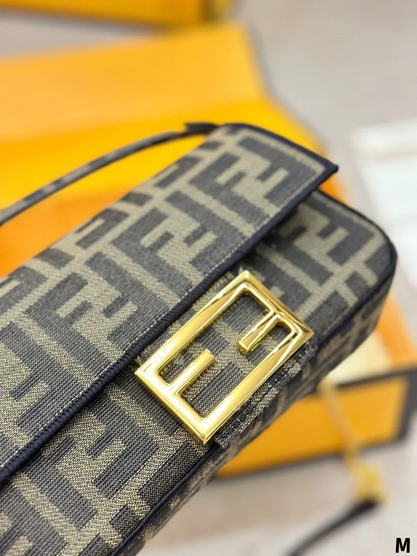 Fendi 4625J תמונה 9