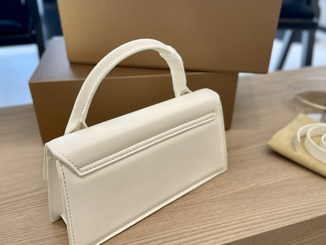 Jacquemus 4647J תמונה 7