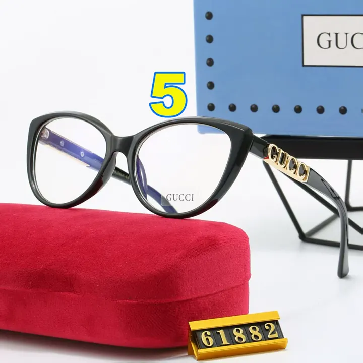 Gucci 4702