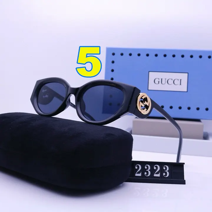 Gucci 4704