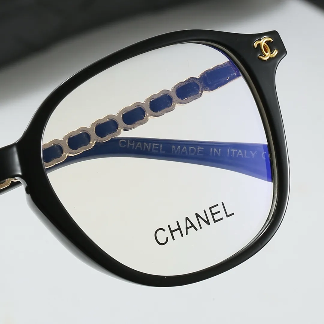 Chanel 4717 תמונה 2